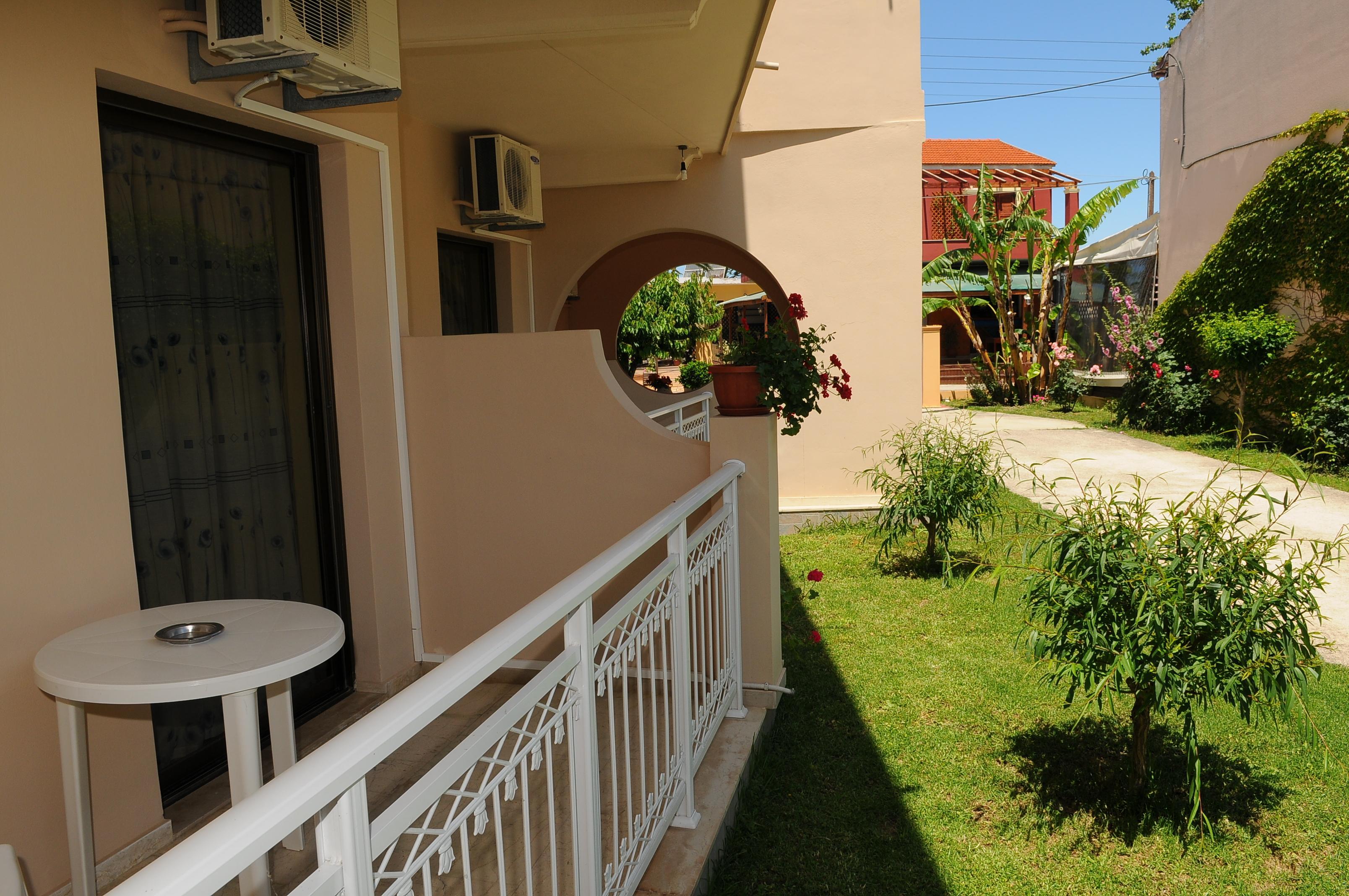 Toula'S Apartments Sidárion Exterior foto