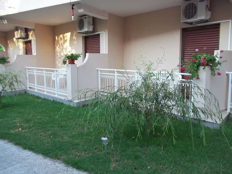 Toula'S Apartments Sidárion Exterior foto